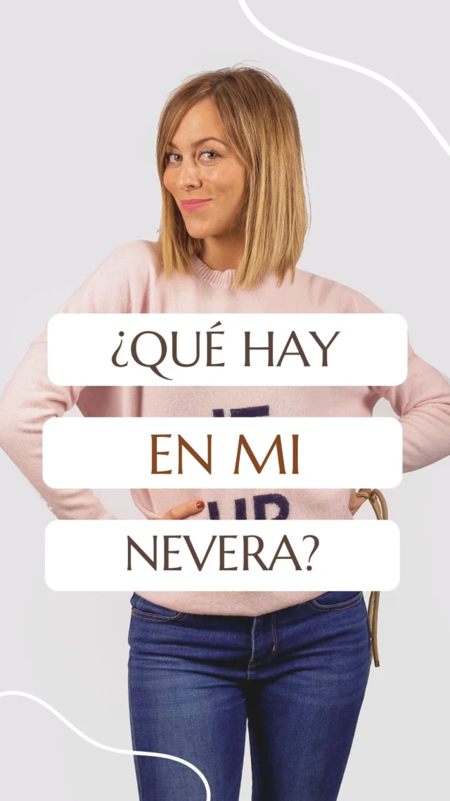 ¿Qué hay en mi nevera? 🧐🥑
Siempre me preguntan qué tengo en casa para llevar una alimentación saludable, así que hoy te abro mi nevera sin filtros. 
Aquí están mis básicos, los que nunca faltan. Porque comer bien empieza con lo que tienes a mano. 
🔹 ¿Coincidimos en algún alimento?
🔹 ¿Qué es lo que nunca falta en tu nevera? 👇
¡Te leo en comentarios amiga! 💬✨